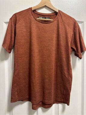REI men’s active shirt